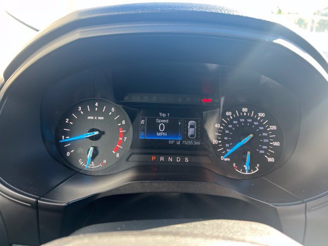 Used 2019 Ford Edge SE FWD image 15