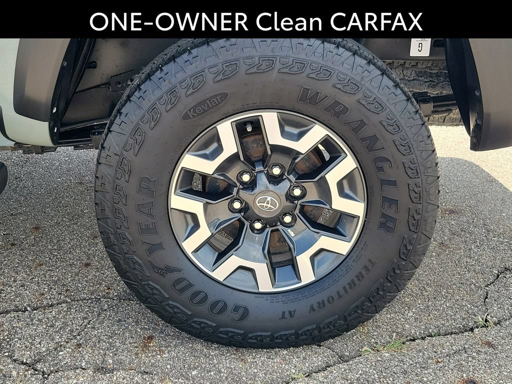Used 2023 Toyota Tacoma TRD Off-Road AWD/4WD image 6