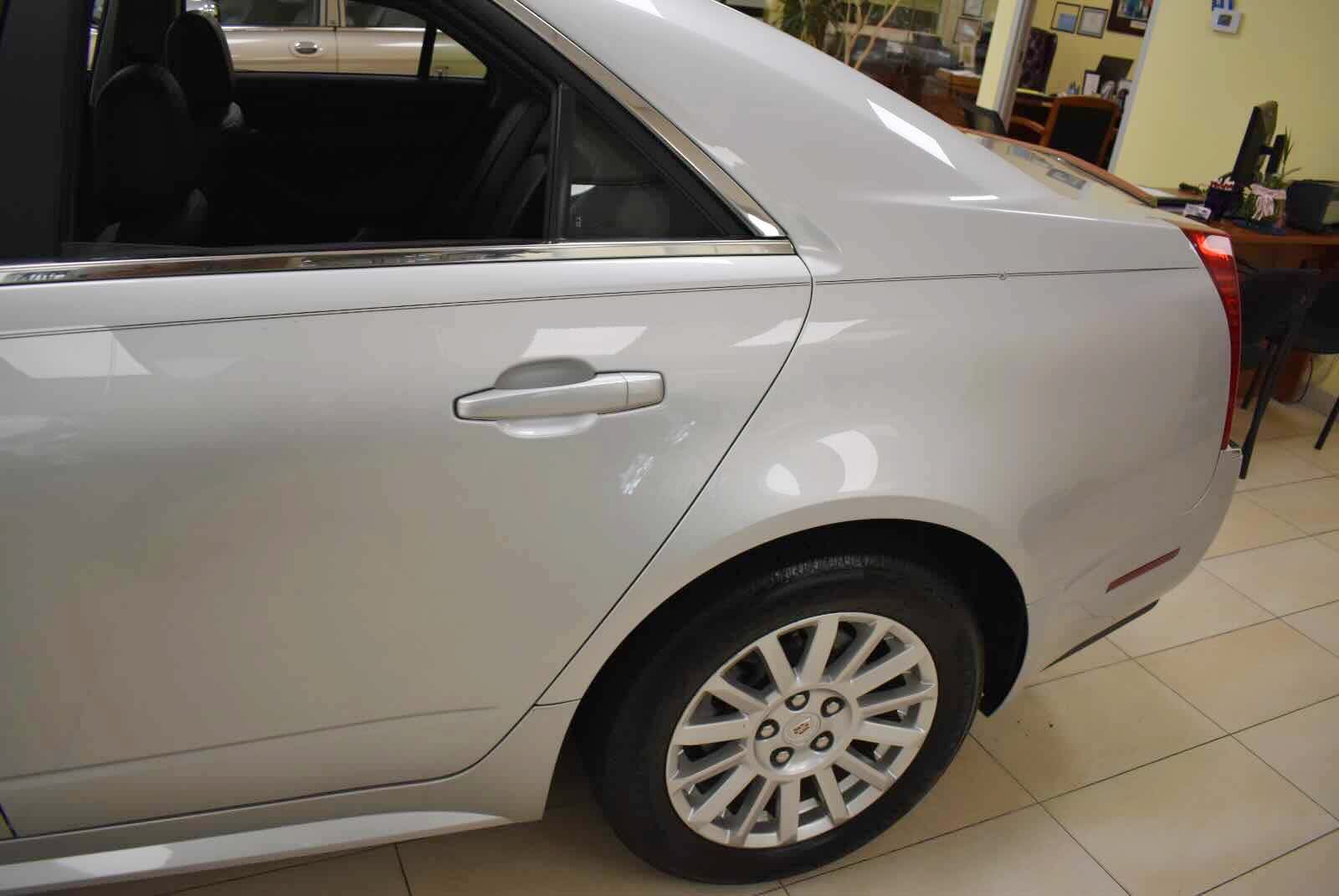 Used 2010 Cadillac CTS Luxury AWD/4WD image 71