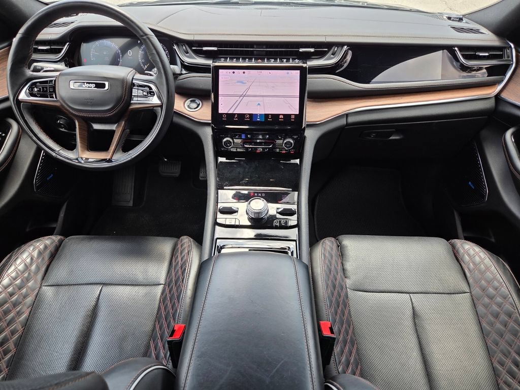 Used 2023 Jeep Grand Cherokee Summit w/ Luxury Tech Group V AWD/4WD image 19