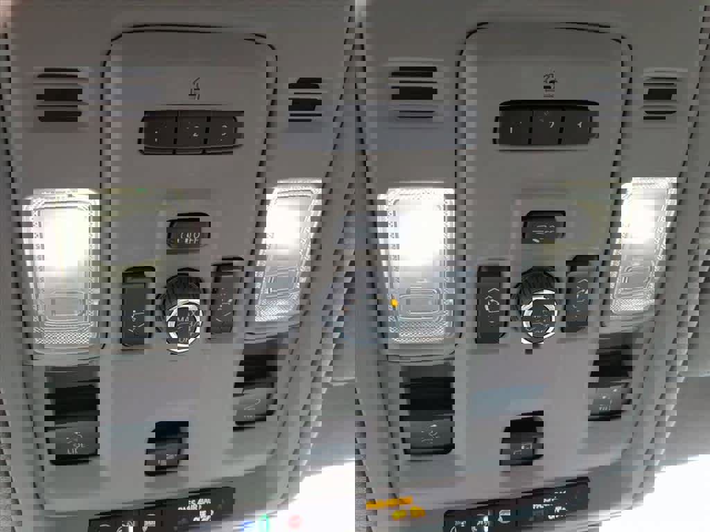 Used 2023 Cadillac Escalade Sport Platinum w/ LPO, ONYX Package image 24