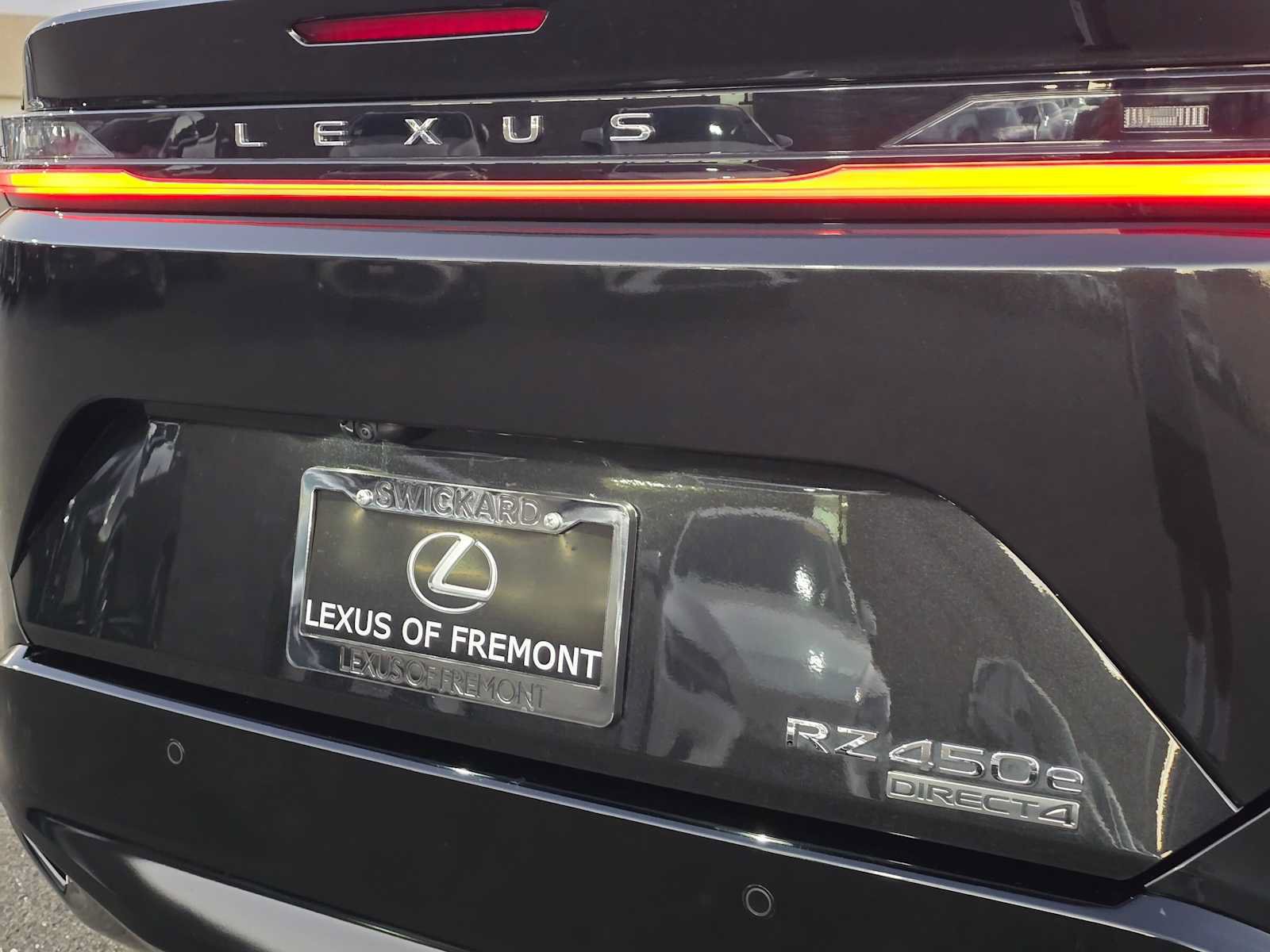 Used 2023 Lexus RZ 450e Premium w/ Accessory Package (2T) AWD/4WD image 13