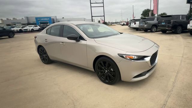 Used 2025 MAZDA MAZDA3 s FWD image 2