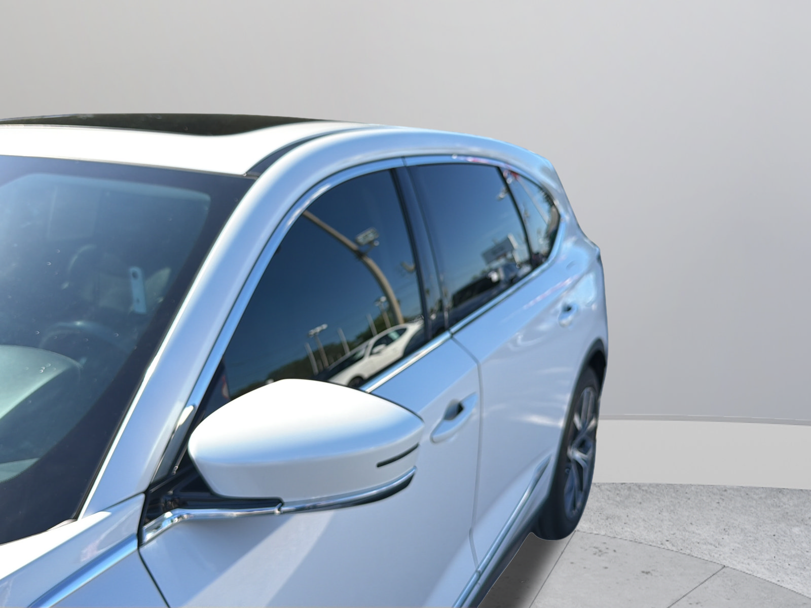 Used 2024 Acura MDX FWD w/ Technology Package image 16