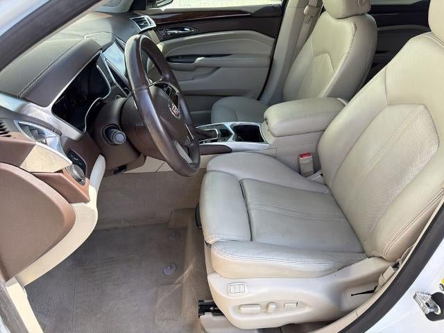 Used 2016 Cadillac SRX Luxury w/ Driver Awareness Package FWD image 9
