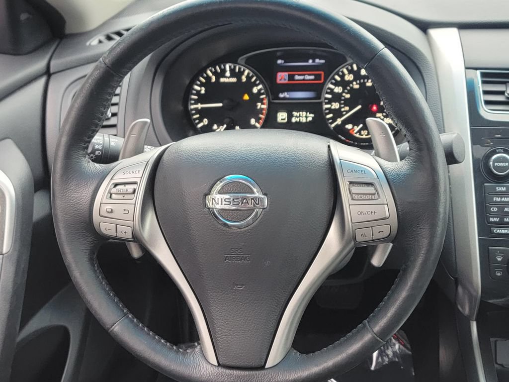 Used 2015 Nissan Altima 3.5 SL FWD image 19