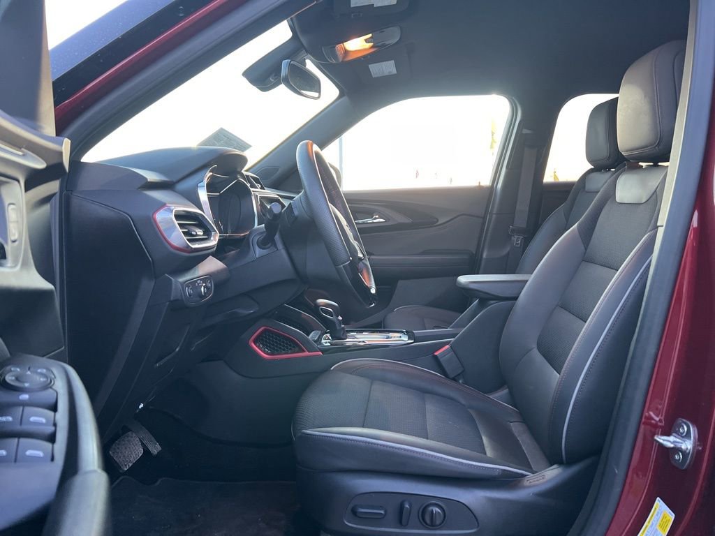 Used 2023 Chevrolet TrailBlazer RS w/ Convenience Package image 10