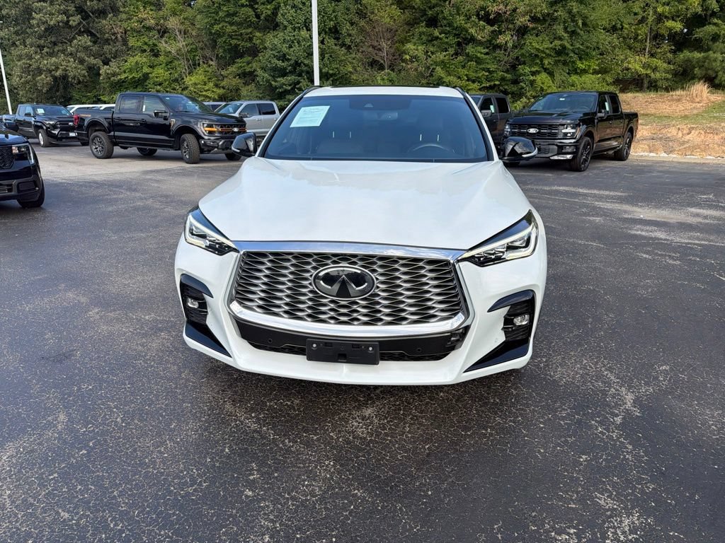 Used 2023 INFINITI QX55 Essential AWD/4WD image 8