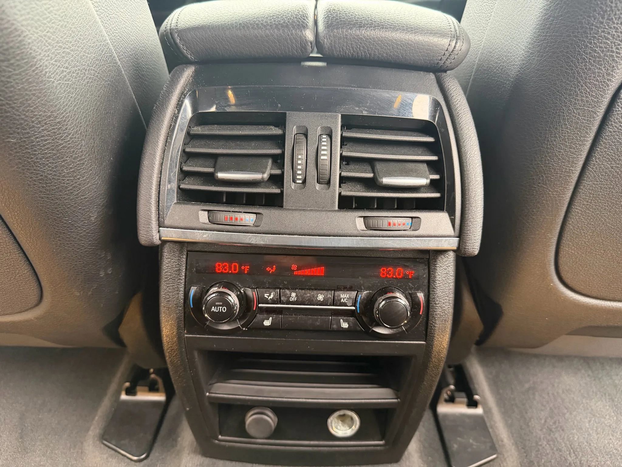 Used 2017 BMW X5 xDrive50i AWD/4WD image 16