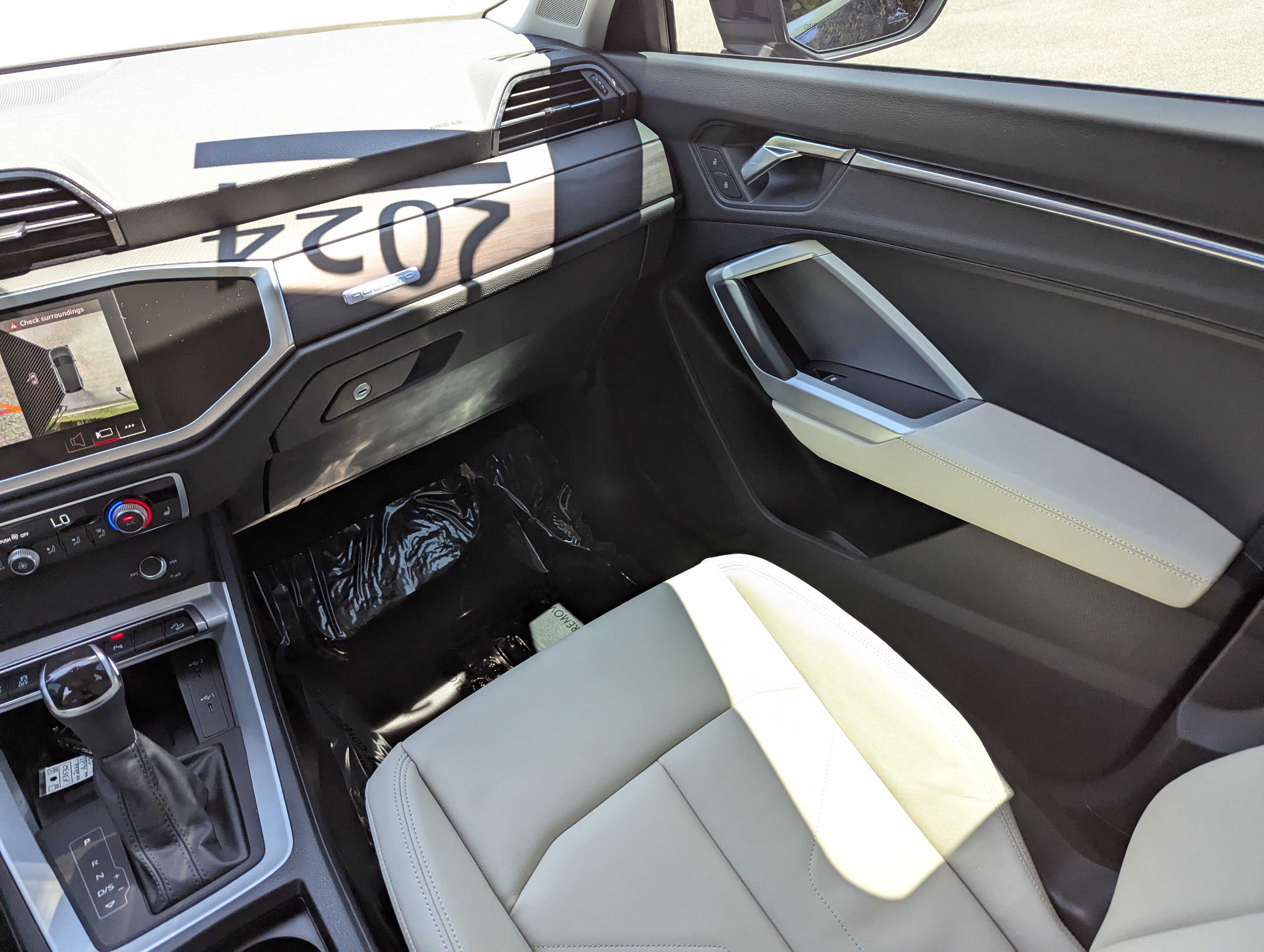 Used 2024 Audi Q3 2.0T Premium Plus AWD/4WD image 18