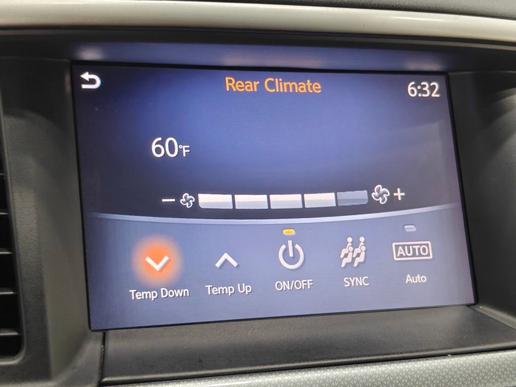 Used 2019 Nissan Pathfinder SL AWD/4WD image 40