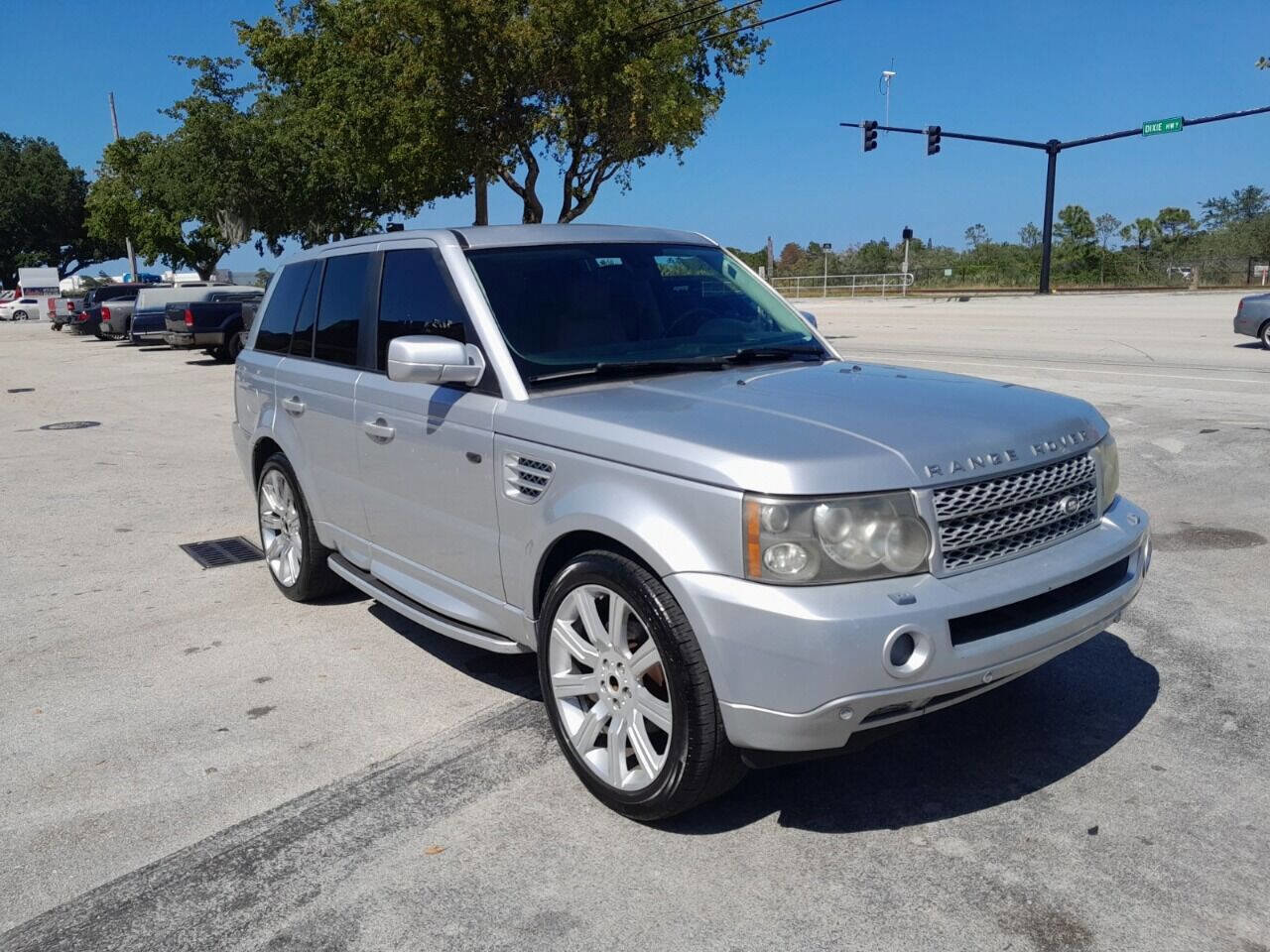 Used 2008 Land Rover Range Rover Sport HSE image 3