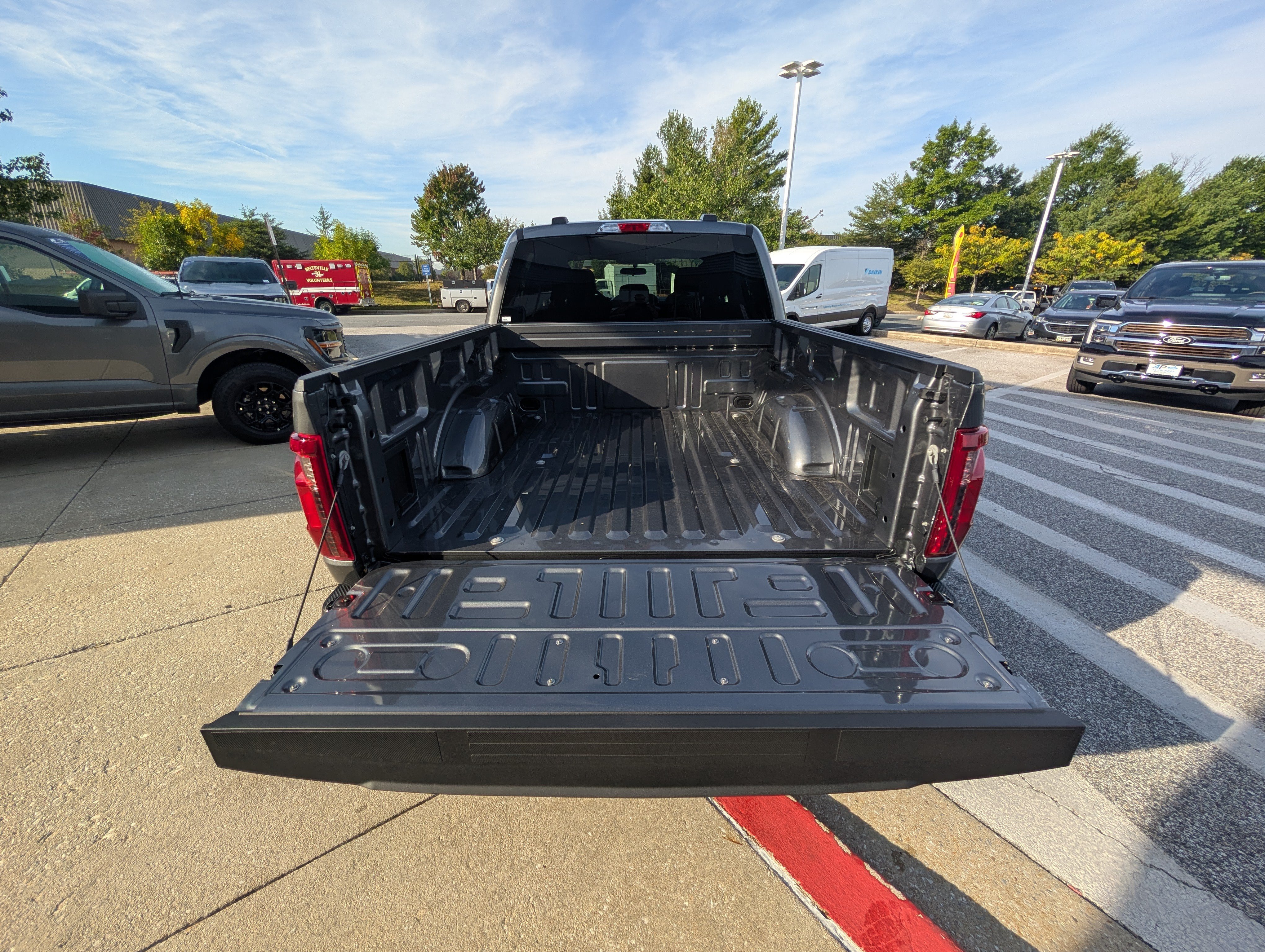 New 2026 Ford F150 STX w/ F-150 LOBO Package AWD/4WD image 8