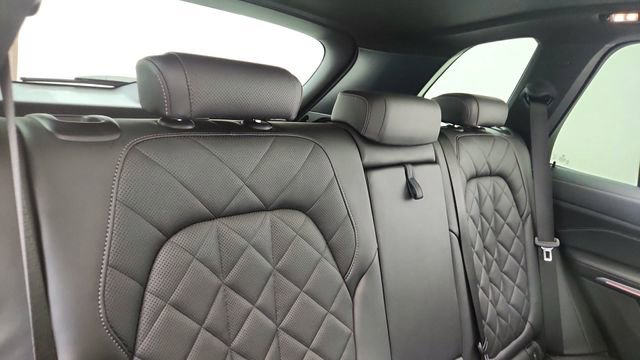 Used 2023 BMW X5 xDrive40i w/ M Sport Package image 27
