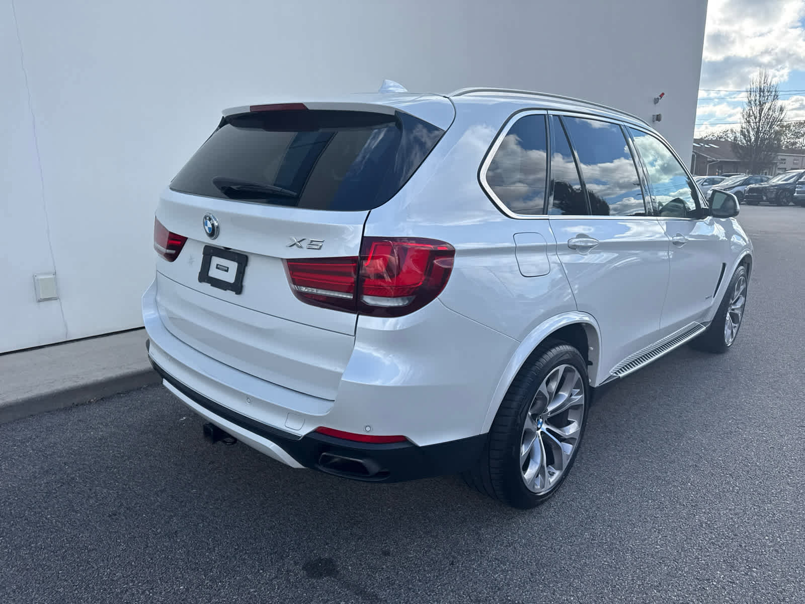 Used 2018 BMW X5 xDrive50i image 4