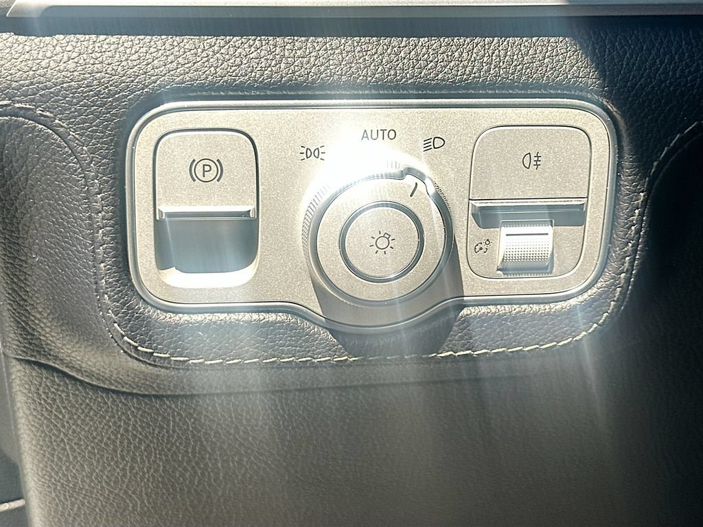 Certified 2024 Mercedes-Benz GLE 350 4MATIC image 10