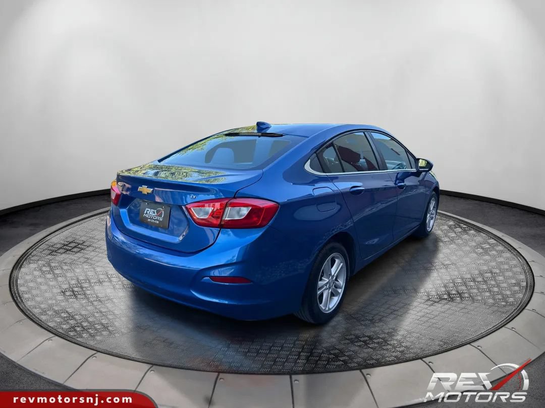 Used 2016 Chevrolet Cruze LT FWD image 5