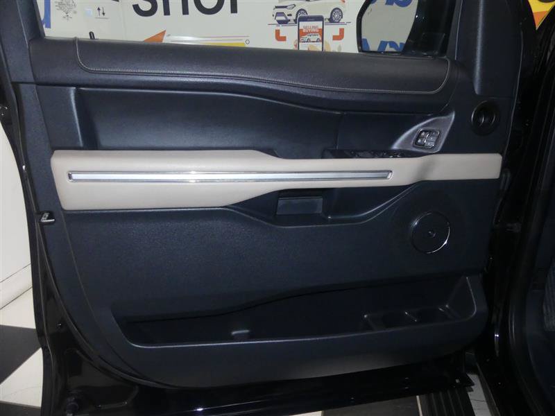 Used 2022 Ford Expedition Max Limited AWD/4WD image 26