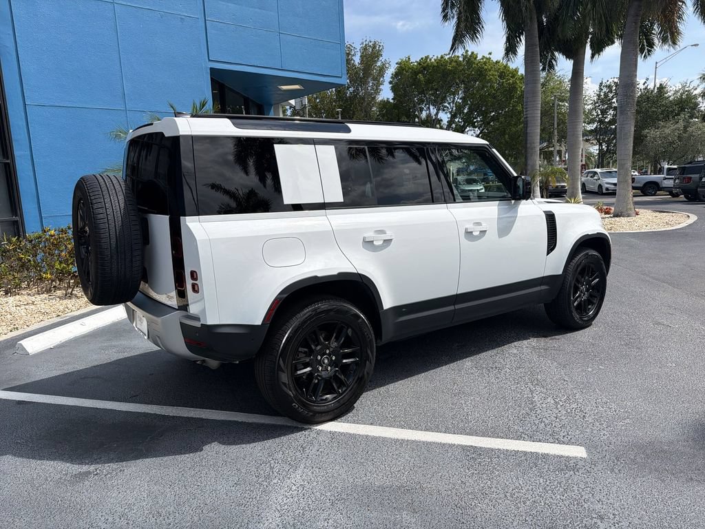 Used 2025 Land Rover Defender 110 S AWD/4WD image 8