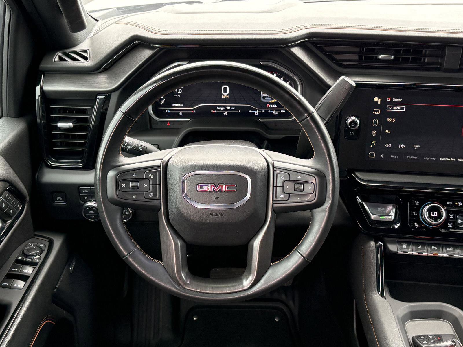 Used 2024 GMC Sierra 2500 AT4 w/ AT4 Premium Plus Package image 9