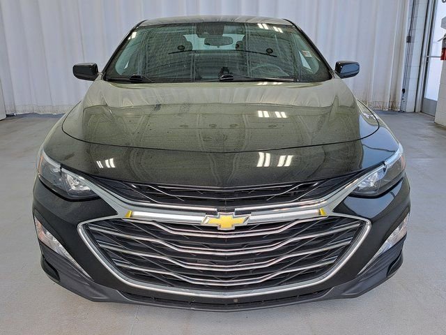 Used 2024 Chevrolet Malibu LT image 3