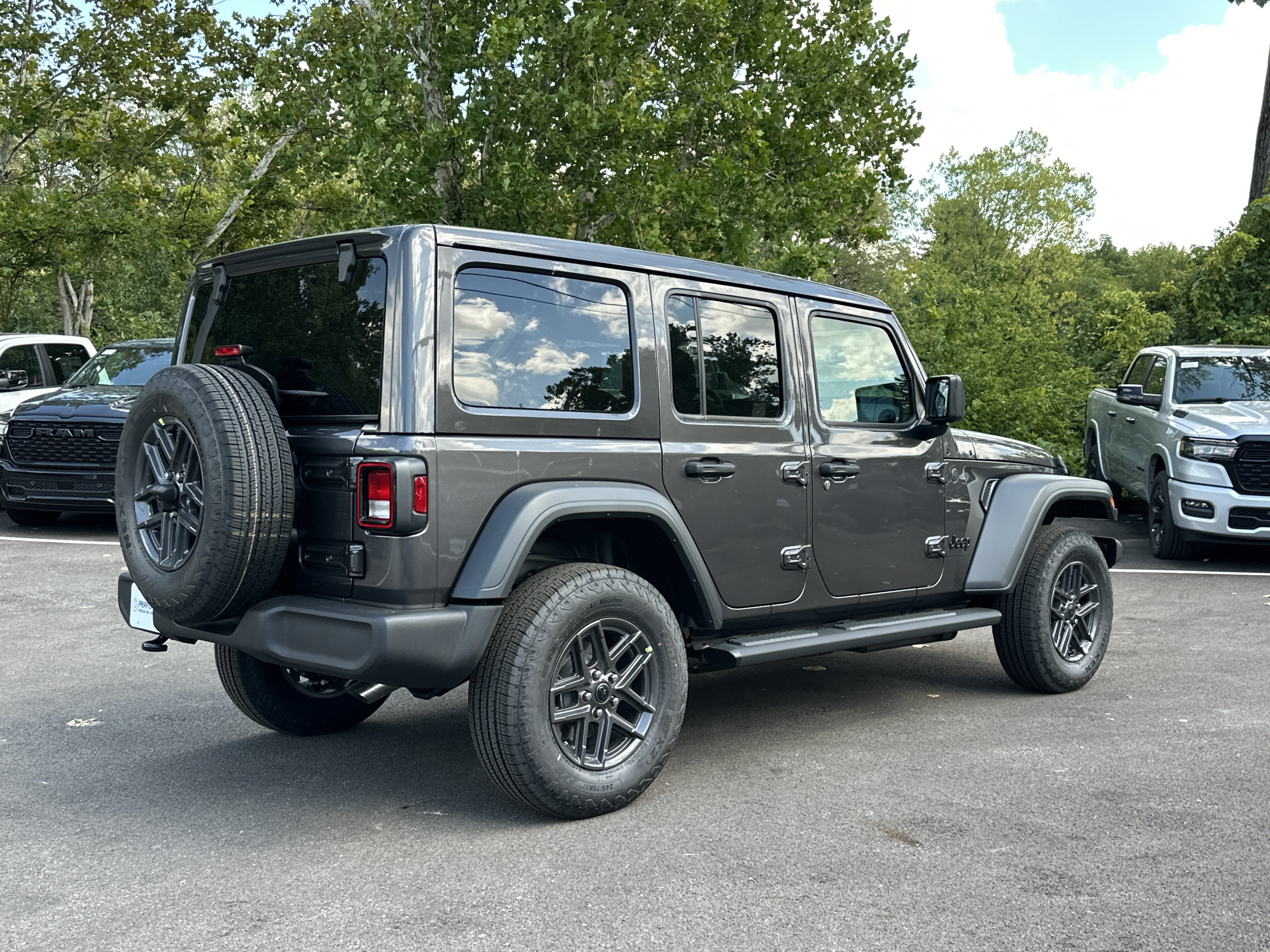 New 2027 Jeep Wrangler Unlimited Sport AWD/4WD image 18