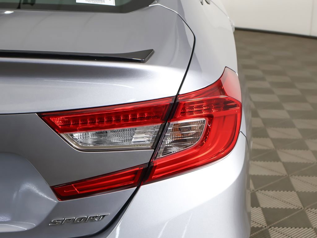 Used 2022 Honda Accord Sport image 13