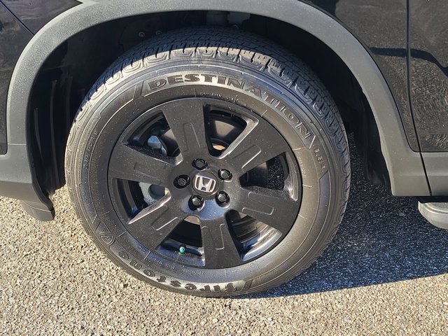 Certified 2020 Honda Ridgeline Black Edition image 32