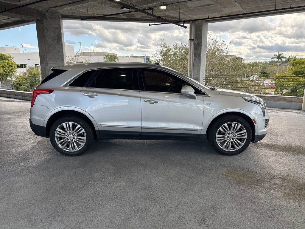 Used 2018 Cadillac XT5 Premium Luxury image 4