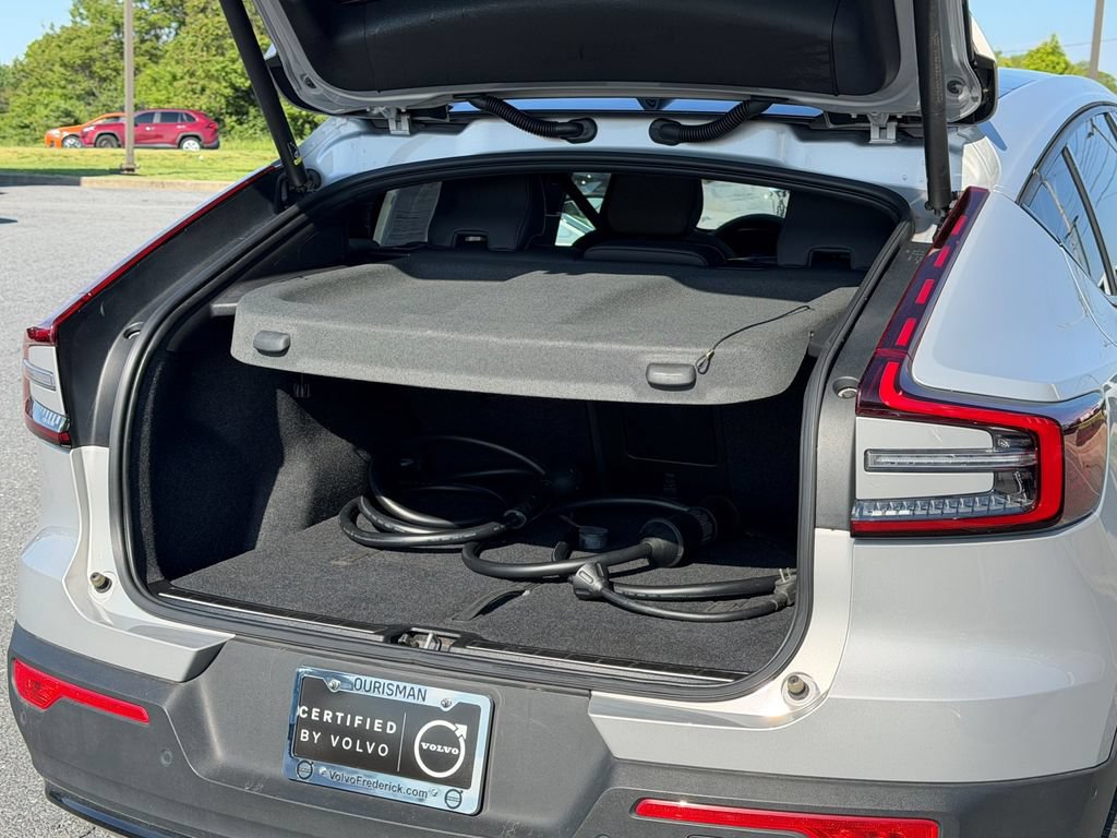 Certified 2023 Volvo C40 P8 Recharge Ultimate AWD/4WD image 17