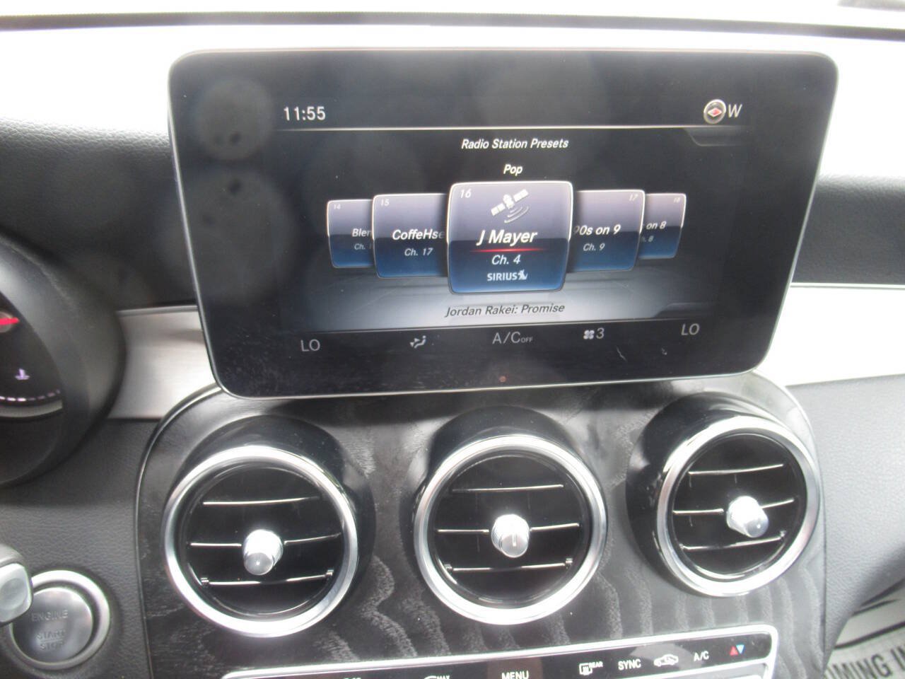 Used 2019 Mercedes-Benz GLC 300 4MATIC Coupe image 28