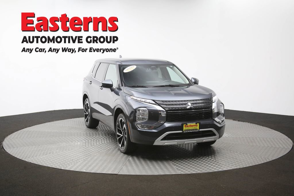 Used 2024 Mitsubishi Outlander SE AWD/4WD image 50