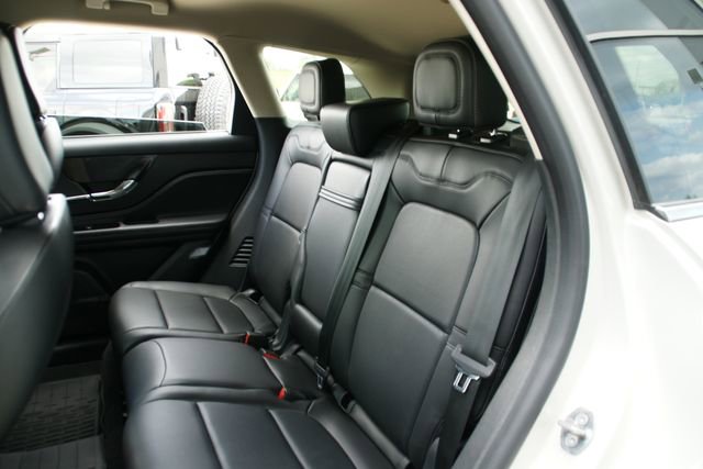 Used 2024 Lincoln Corsair Reserve w/ Equipment Group 201A FWD image 30