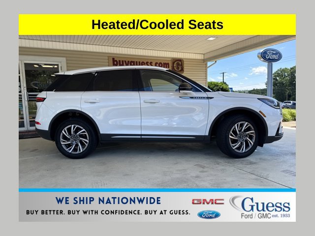 Used 2023 Lincoln Corsair AWD w/ Equipment Group 101A image 1