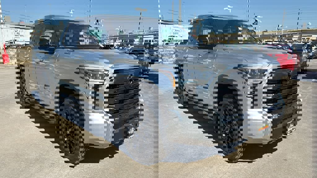 New 2026 Toyota Tundra Limited image 3