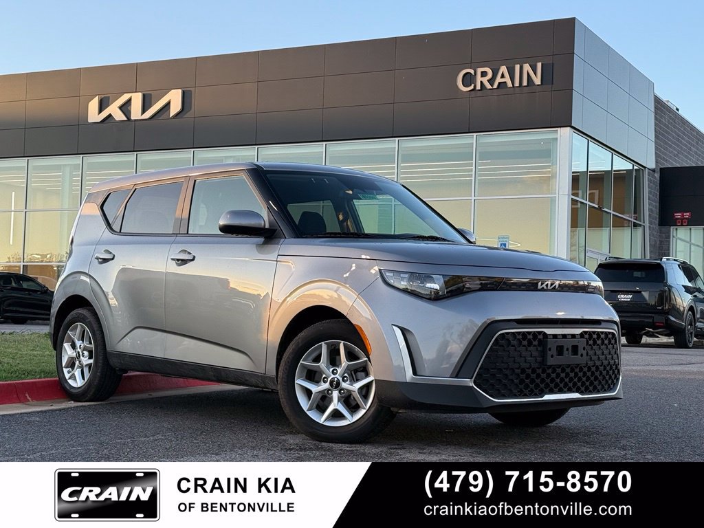 Certified 2025 Kia Soul LX w/ LX Technology Package