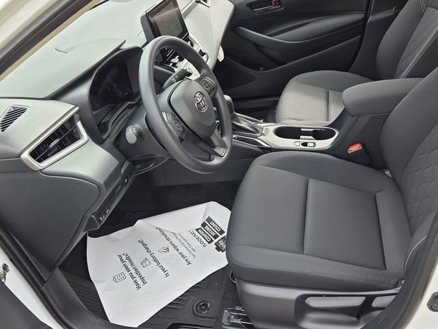 Used 2026 Toyota Corolla LE FWD image 5
