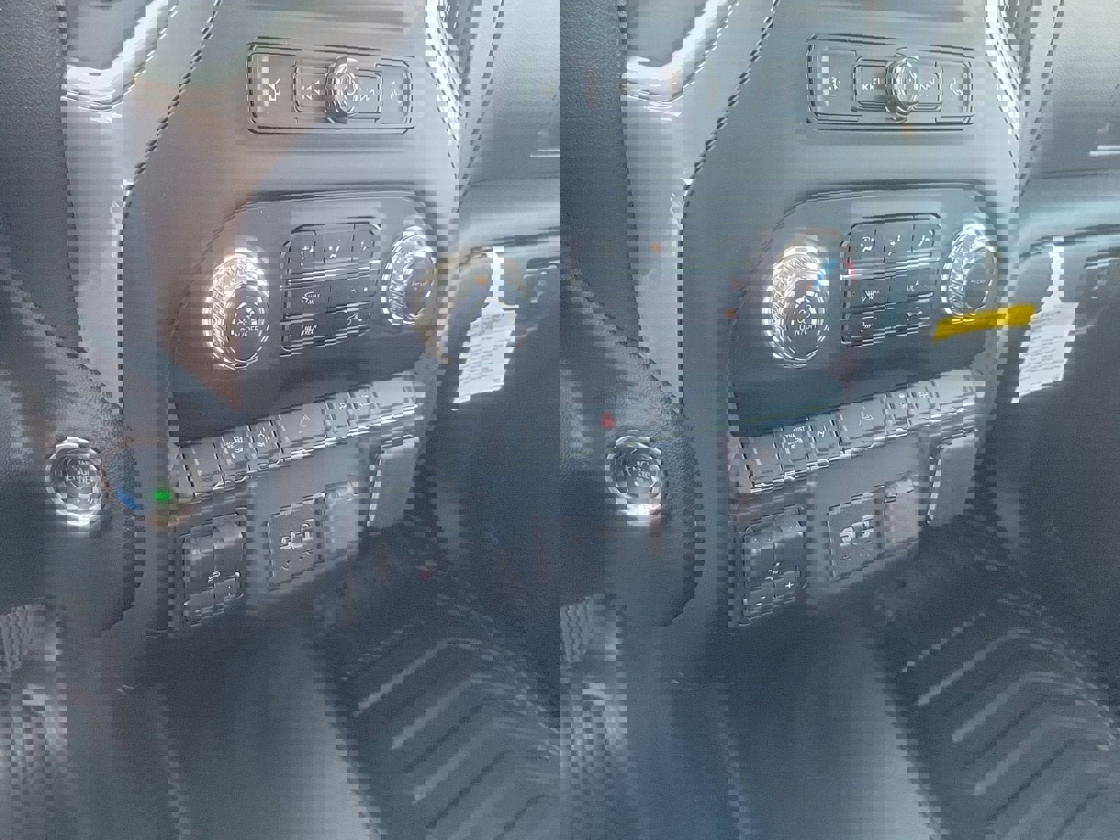 New 2026 GMC Sierra 3500 Pro w/ Convenience Package image 17