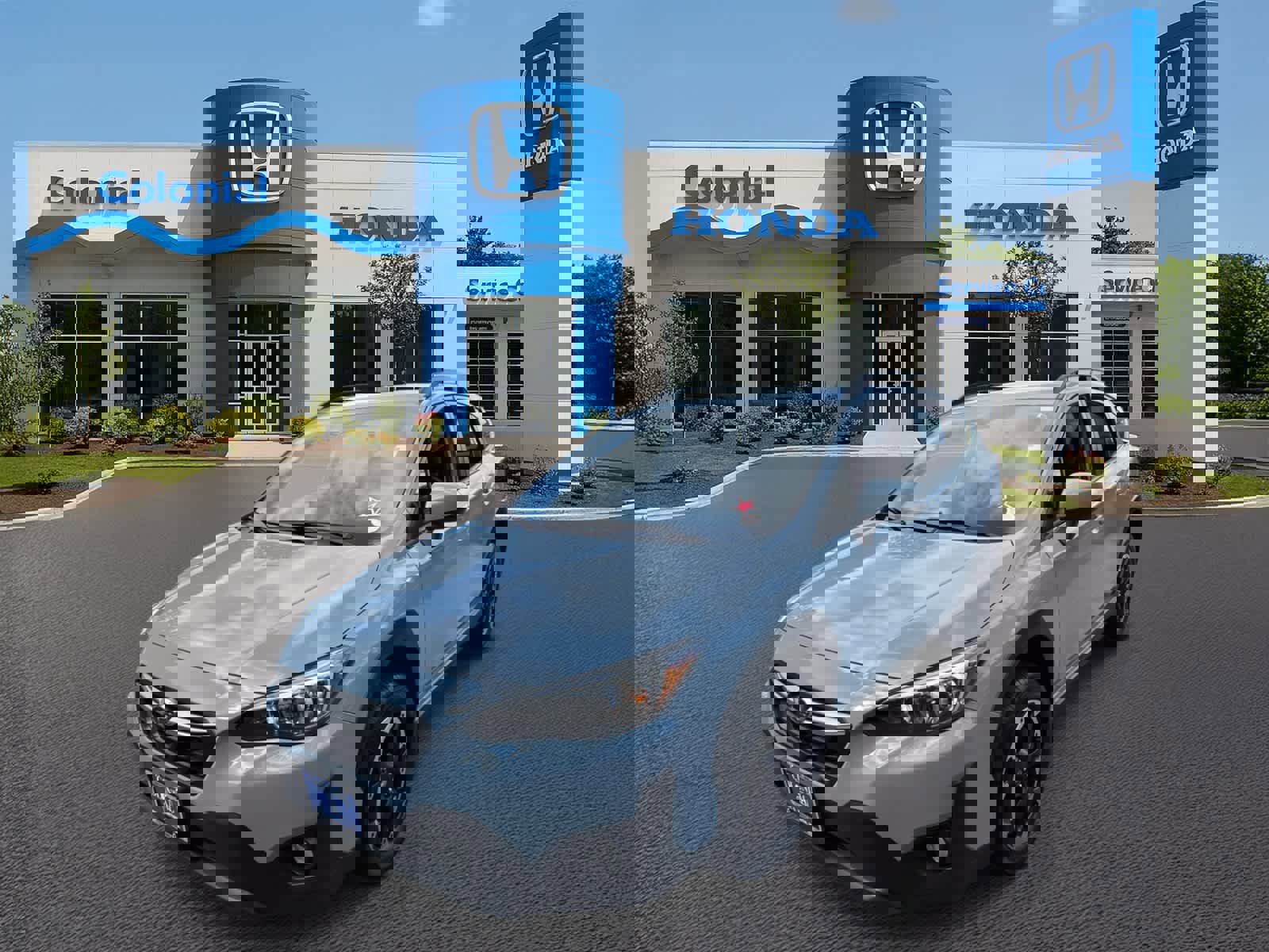 Used 2023 Subaru Crosstrek 2.0i Premium image 2