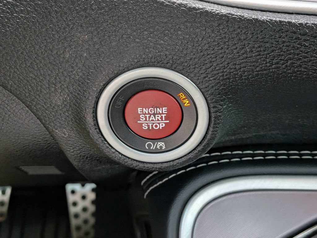 Used 2022 Dodge Challenger SRT Hellcat RWD image 28