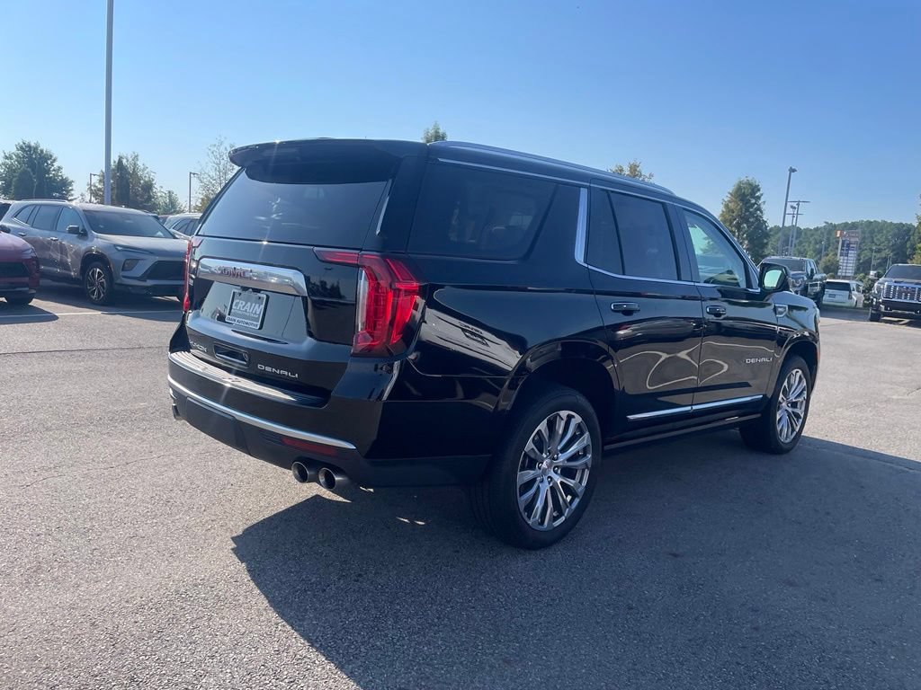Used 2024 GMC Yukon Denali AWD/4WD image 5