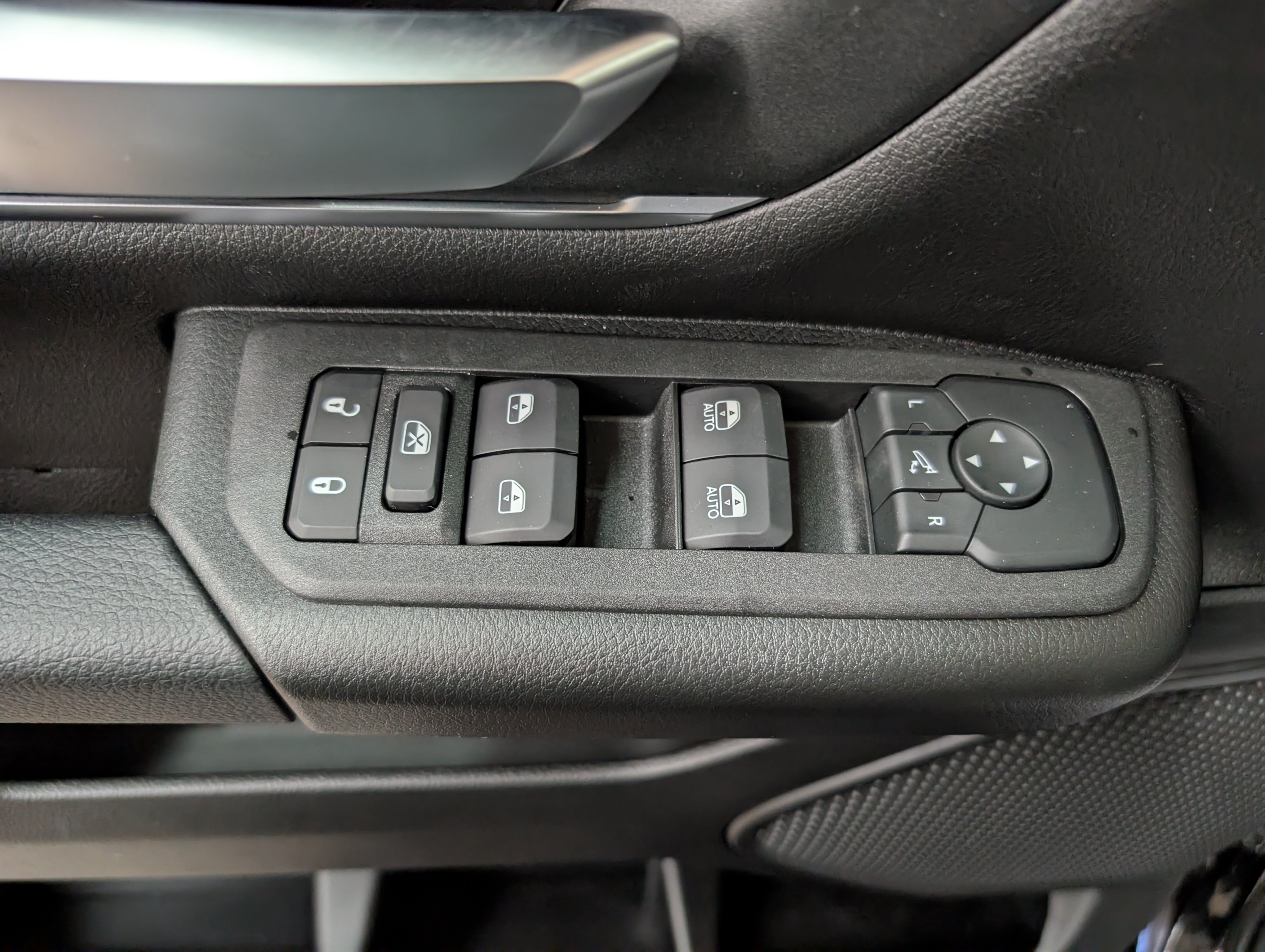 New 2026 RAM 1500 Big Horn AWD/4WD image 13