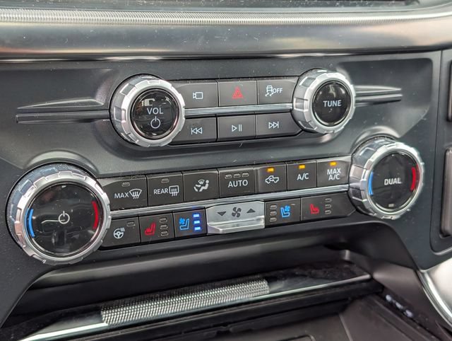 Used 2025 Ford F150 Platinum w/ Equipment Group 702A High AWD/4WD image 19