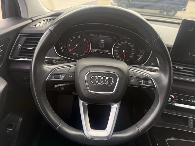 Used 2021 Audi Q5 2.0T Premium w/ Convenience Package AWD/4WD image 13