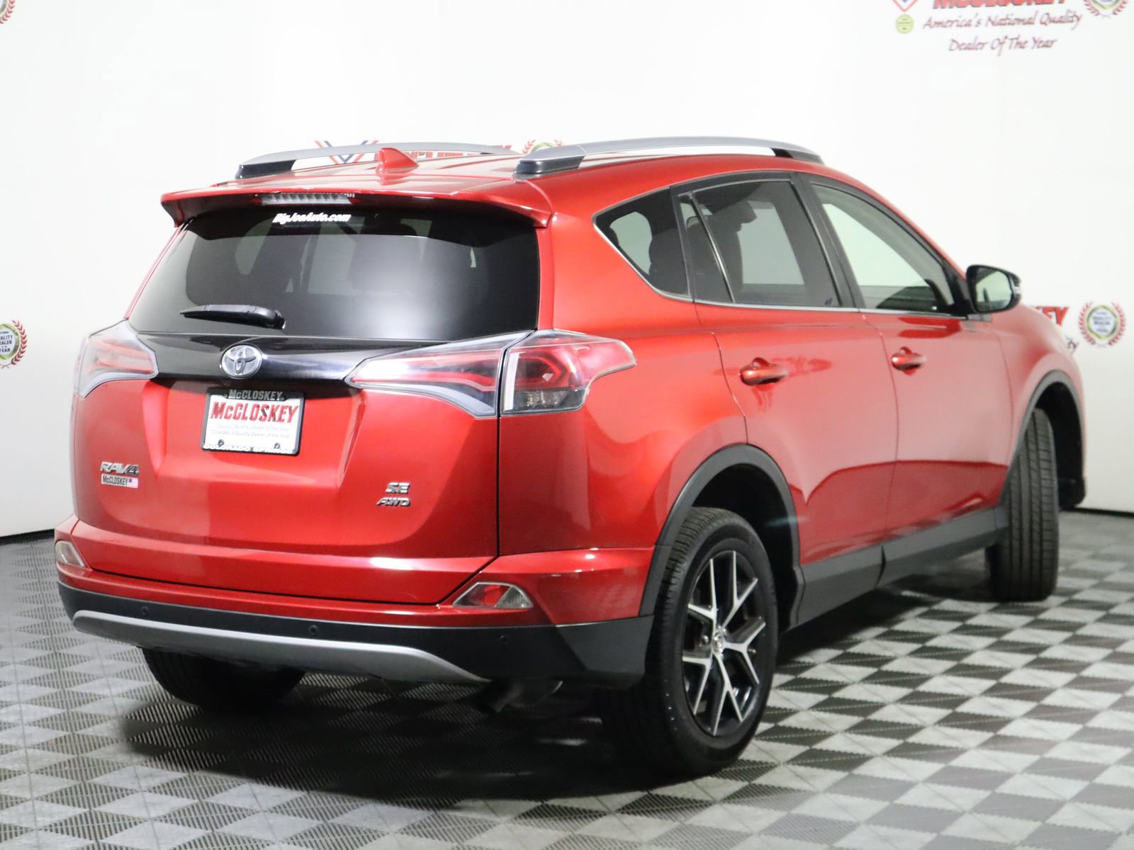 Used 2017 Toyota RAV4 SE w/ Advanced Technology Package AWD/4WD image 5