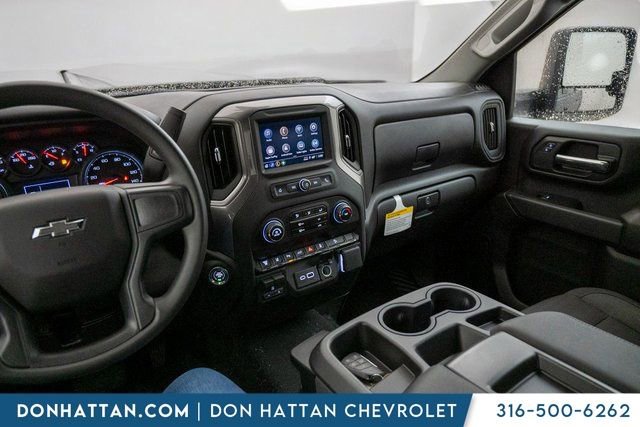 New 2025 Chevrolet Silverado 2500 Custom w/ Custom Value Package image 19