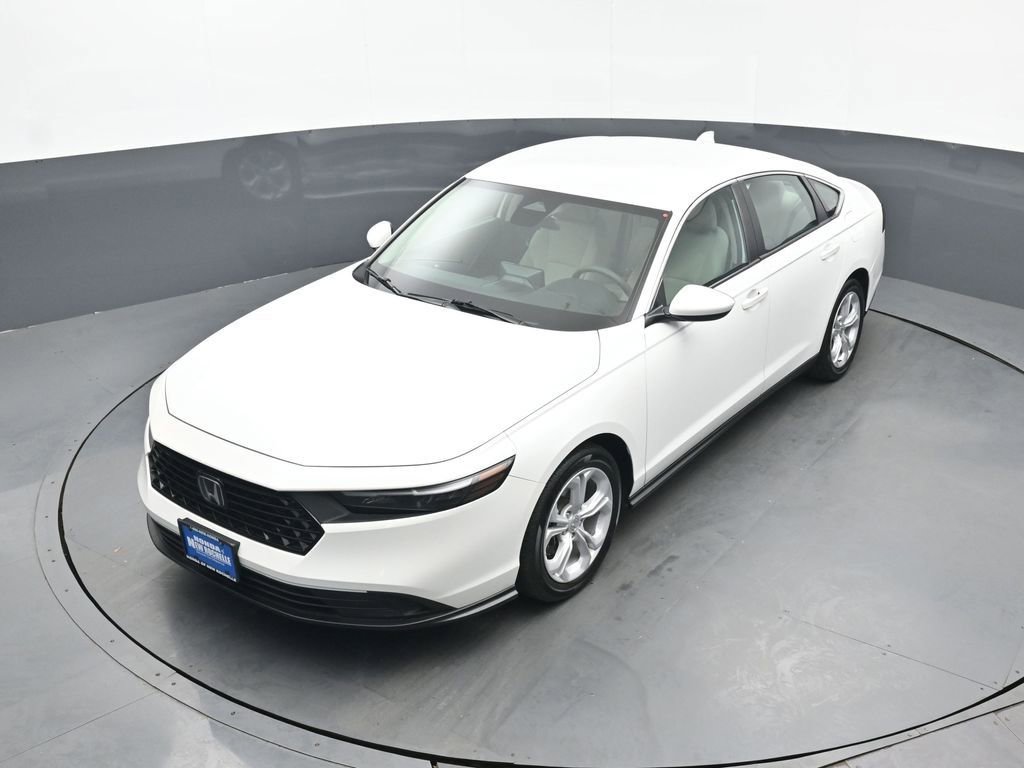 Used 2024 Honda Accord LX image 31