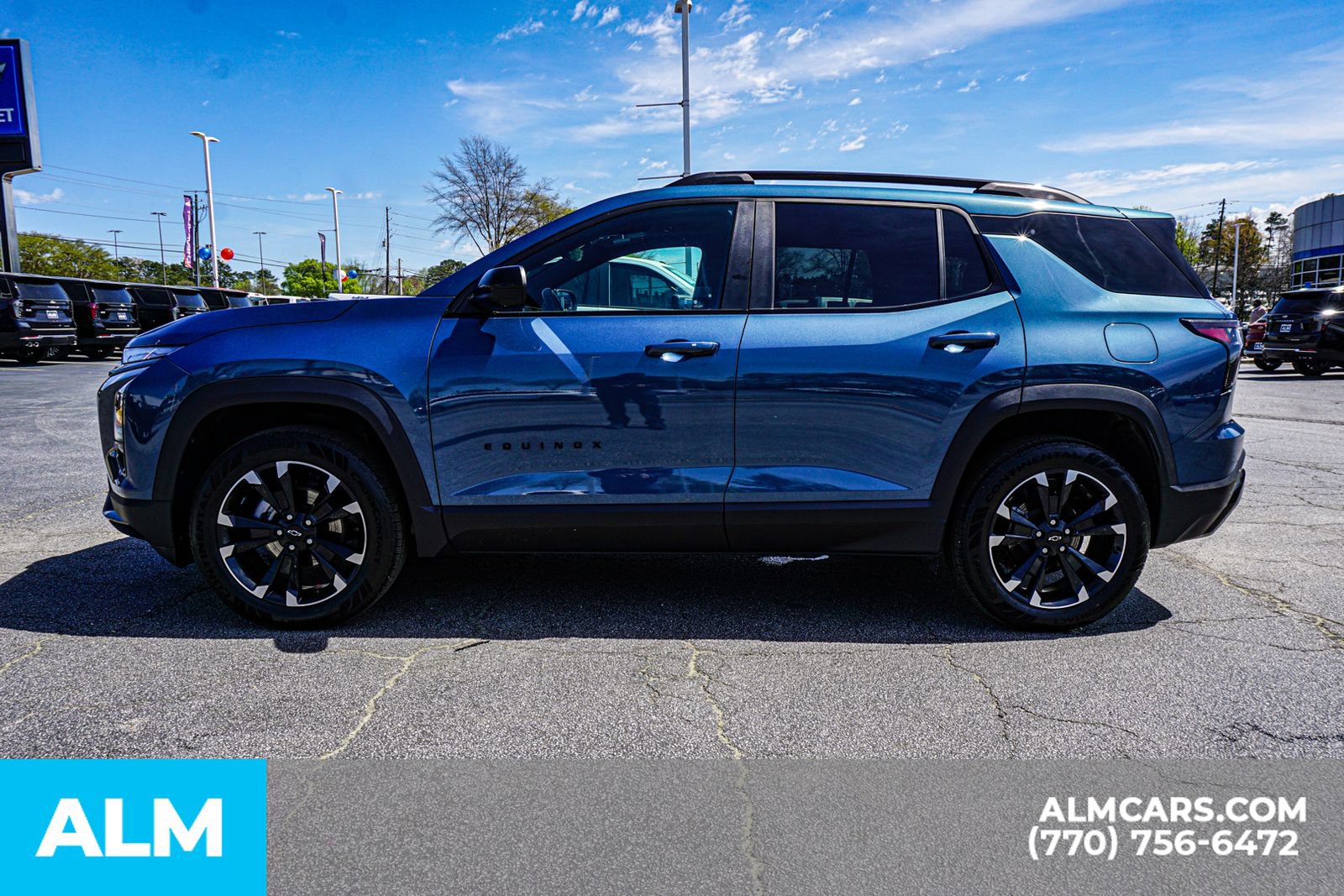 Used 2025 Chevrolet Equinox RS w/ Safety and Technology Package AWD/4WD image 9