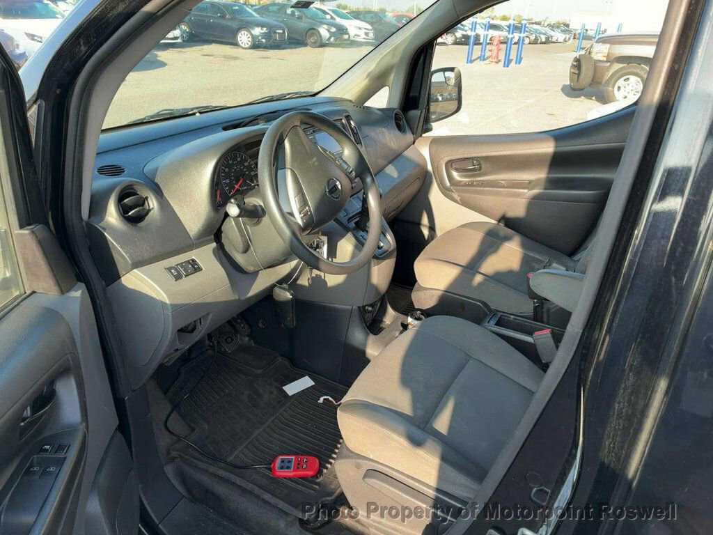 Used 2019 Nissan NV200 SV FWD image 2