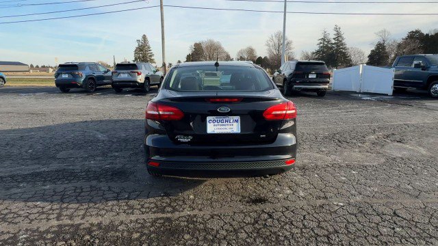 Used 2018 Ford Focus SE image 7